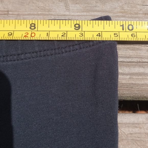 🪻Gifting🪻 Girls Size 5T Black Leggings - Picture 3 of 6